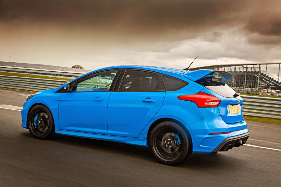  Ford Focus RS 2016 года  (UK) (фото 35 из 43)